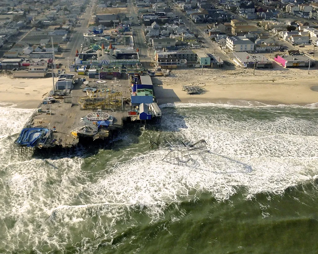 Raritan Bayshore Storm Preparedness: Tree Service for Coastal Communities 3 Superstorm Sandy